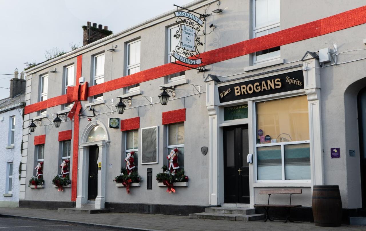 Brogans Bar & Hotel 트림 외부 사진